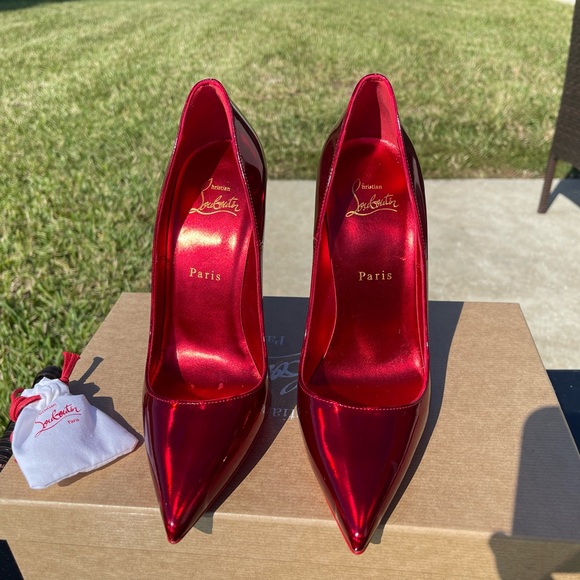 New Christian Louboutin So Kate Psychic Red Heels - Picture 3 of 10